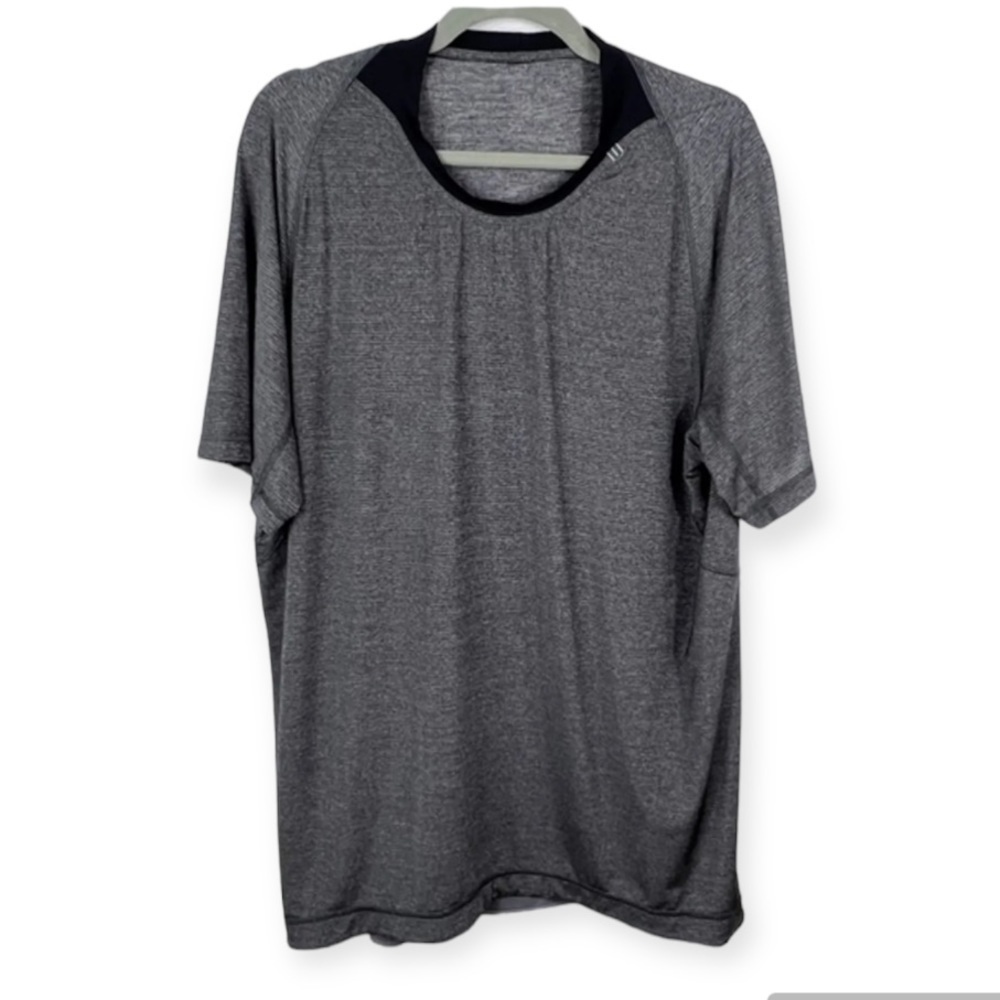 Lululemon Men’s XL Bolt Tech ll Short Sleeve Shirt Heathered Black